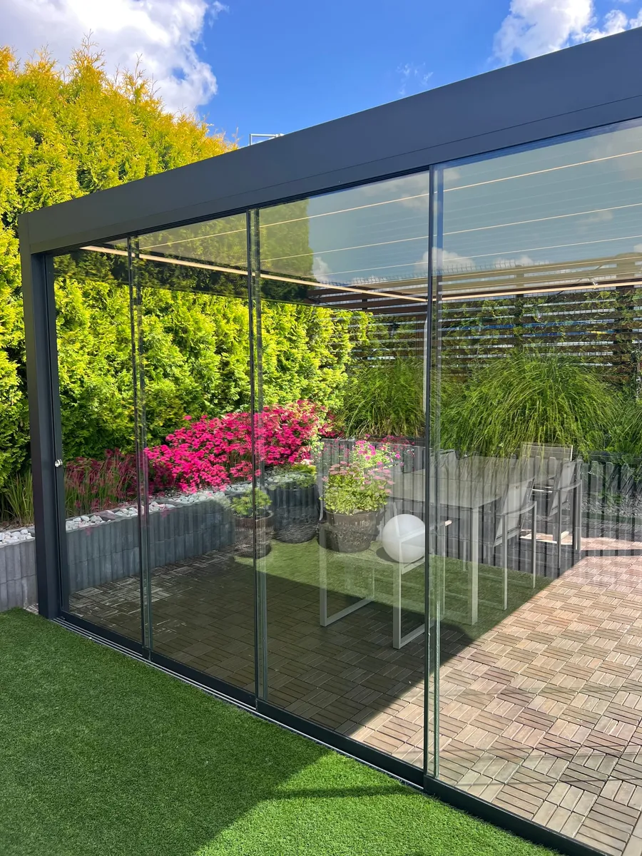 Realizacja Perglasso — przeszklona pergola Vetrano